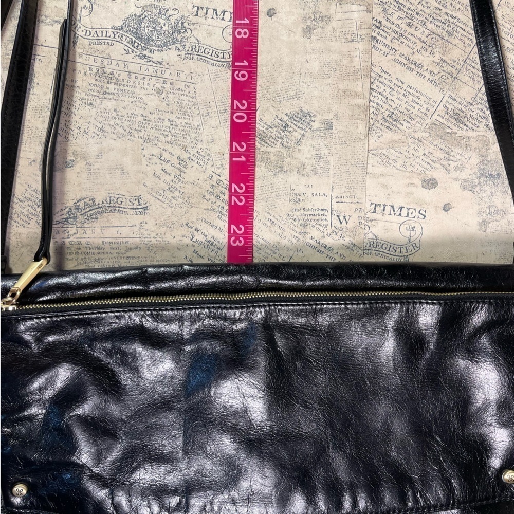 HOBO Vintage Hide Black Leather Crossbody Shoulder Bag Soft Distressed Leather - Picture 15 of 15